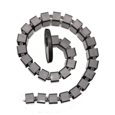 Portacable de Tipo Cadena para Escritorio / Organizador de Cables Vertical Articulado / 1200 mm (47.24 Pulgadas) de Longitud / Evita que los Cables se Enreden o Tensen al Momento de Elevar la Altura