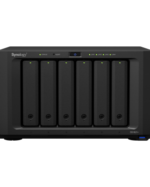 NAS Synology DiskStation DS1621+ | 6 Bahías | Procesador AMD Ryzen V1500B | 4 GB DDR4 ECC | Expansión Hasta 16 Bahías | 2 Ranuras M.2 NVMe | Puerto 10GbE RJ-45 | Compatibilidad RAID | Btrfs | Virtualización | Caché SSD.