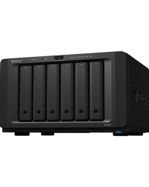 NAS Synology DiskStation DS1621+ | 6 Bahías | Procesador AMD Ryzen V1500B | 4 GB DDR4 ECC | Expansión Hasta 16 Bahías | 2 Ranuras M.2 NVMe | Puerto 10GbE RJ-45 | Compatibilidad RAID | Btrfs | Virtualización | Caché SSD.