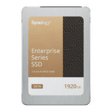 SSD SATA de 2,5" Serie Enterprise | 1920 GB | Alto Rendimiento Estable 50.000 IOPS | Resistencia Empresarial 10.000 TBW | Protección de Datos Integral | Análisis de Vida Útil | Compatibilidad con Synology DSM.